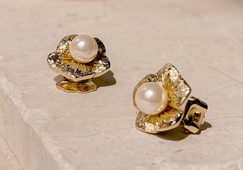 FLORA TIER EARRING GLD PRL main image 0