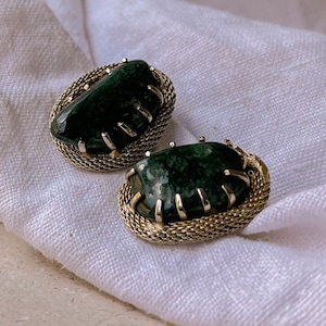 Kramer Vintage Emerald Coloured Stone Earrings