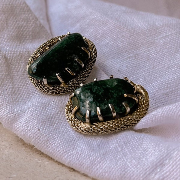 Kramer Vintage Emerald Coloured Stone Earrings