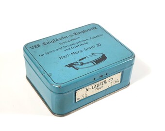 1950&#39;s German Sewing Hardware Box Tin Machine Spining Blue Lithographed East German Carl Hofmann Ringläufer Ringfabrik Chemnitz Industrial