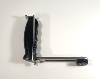 ZENZO BRONICA Vintage Side Grip Handle Flash Bracket JAPAN Photography Accessory Medium Format Film Mamiya Pentax Folding Chrome Screw Mount