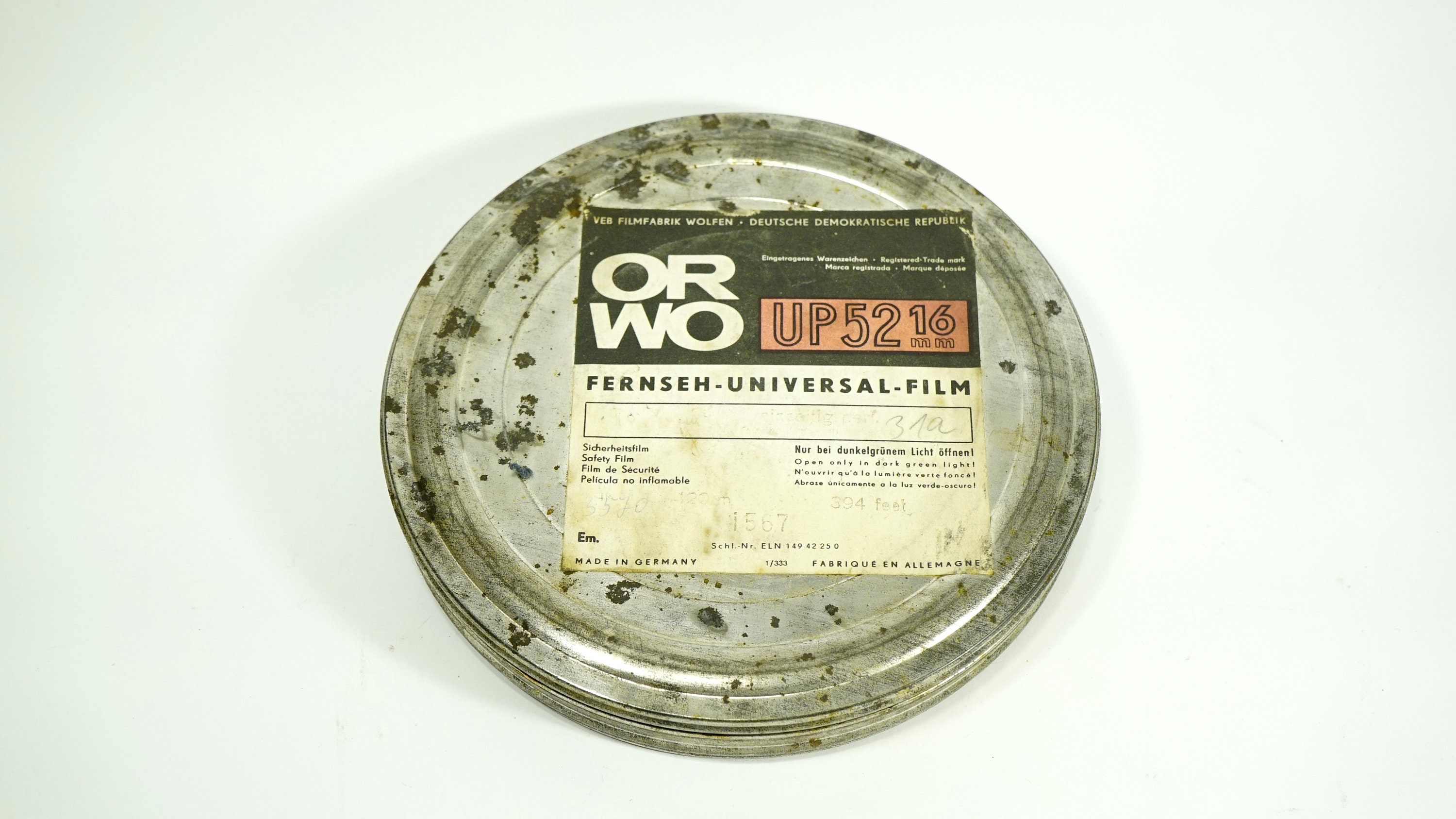 Vintage ORWO UP52 16mm Film Reel Canister Can Box Tin Cinema Motion Picture  Cinematography 394ft 120m East Germany GDR Stock Arriflex Bolex 