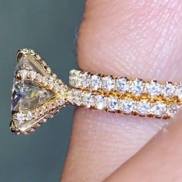 4.50 Ct Round Wedding Ring Set 14k/18k gold, 6 prong engagement ring, moissanite engagement rings, simple engagement ring, diamond rings