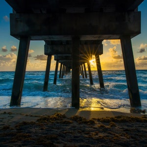 Sunrise Sunburst - Molo di Juno Beach