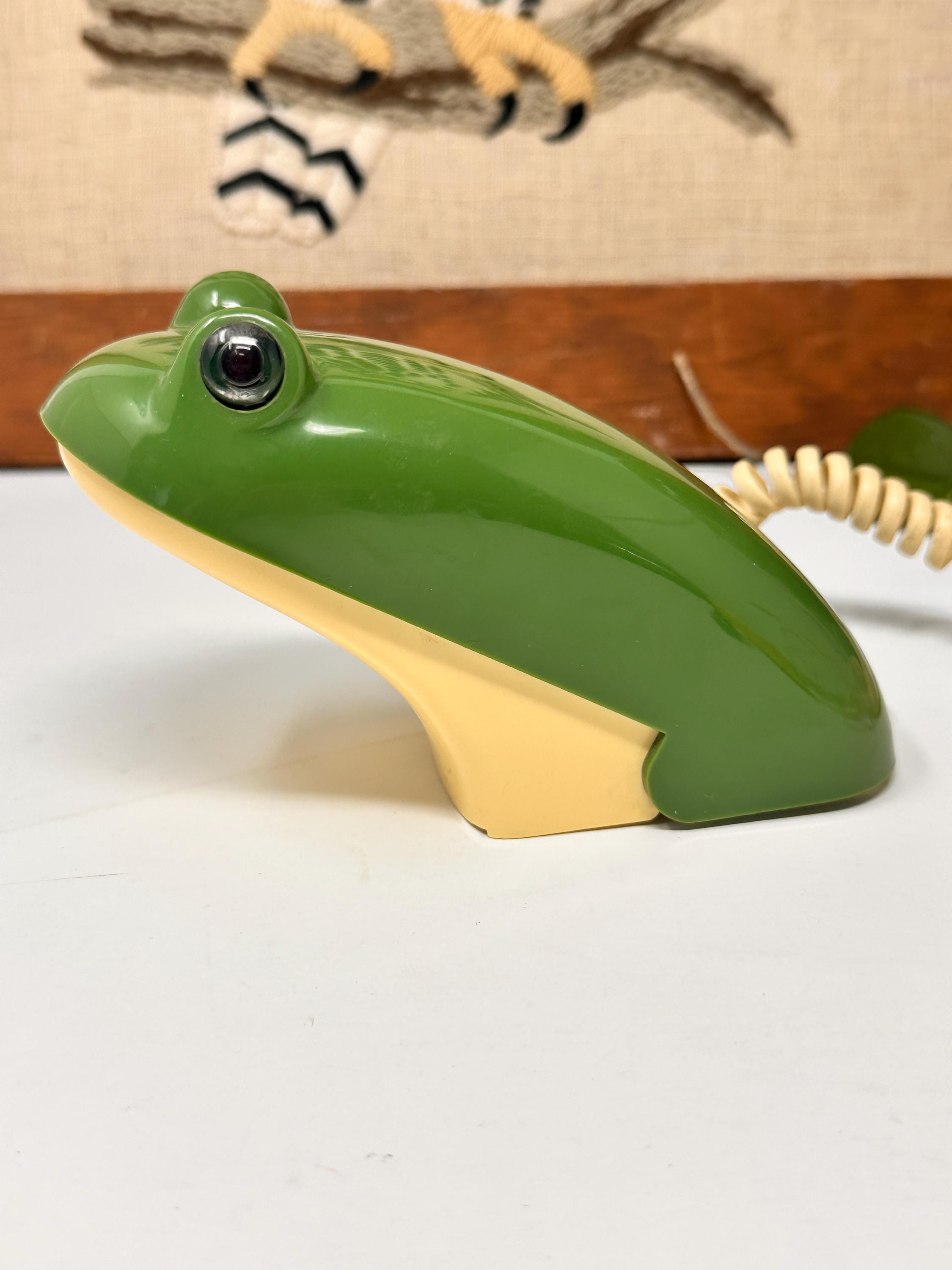 Vintage Green Frog Flip Phone Landline 70s 80s Untested