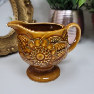 Vintage Made in Japan Creamer Dish