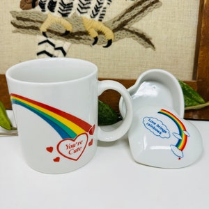Mug cadeau artisanal « You're cute » arc-en-ciel des années 1980 et boîte à bijoux « L'amour apporte des arcs-en-ciel »
