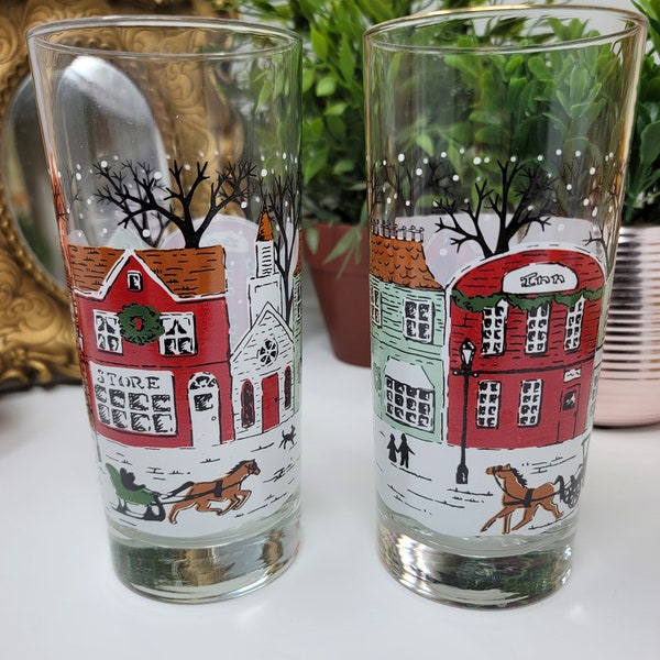 Vintage Libbey Christmas Glassware Set of 2. Winter Village Horse Scene.