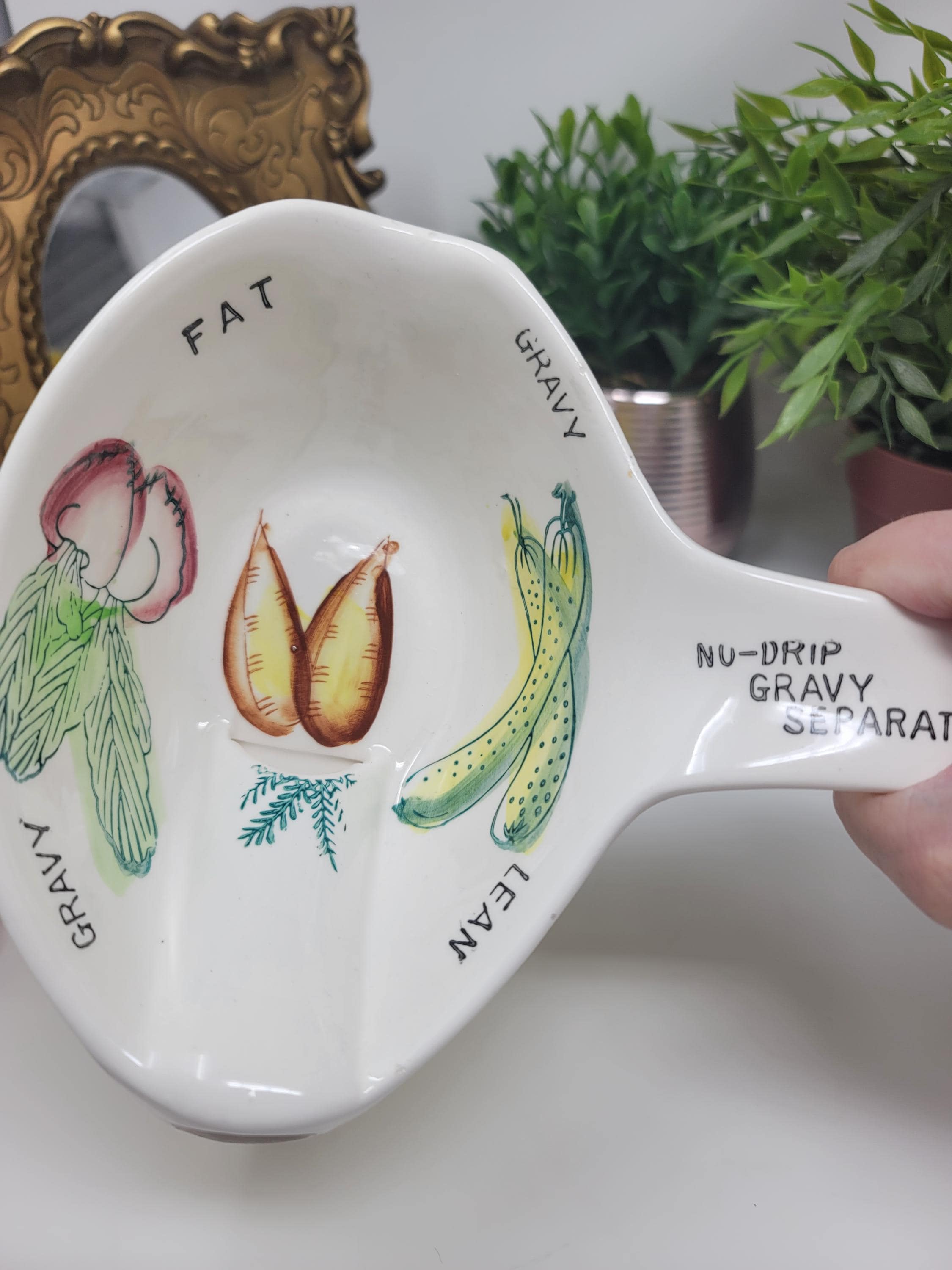 Wedgewood Gravy Boat - Etsy Canada