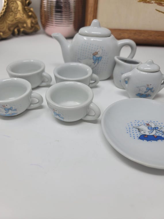 Vintage Geese Children's Tea Set