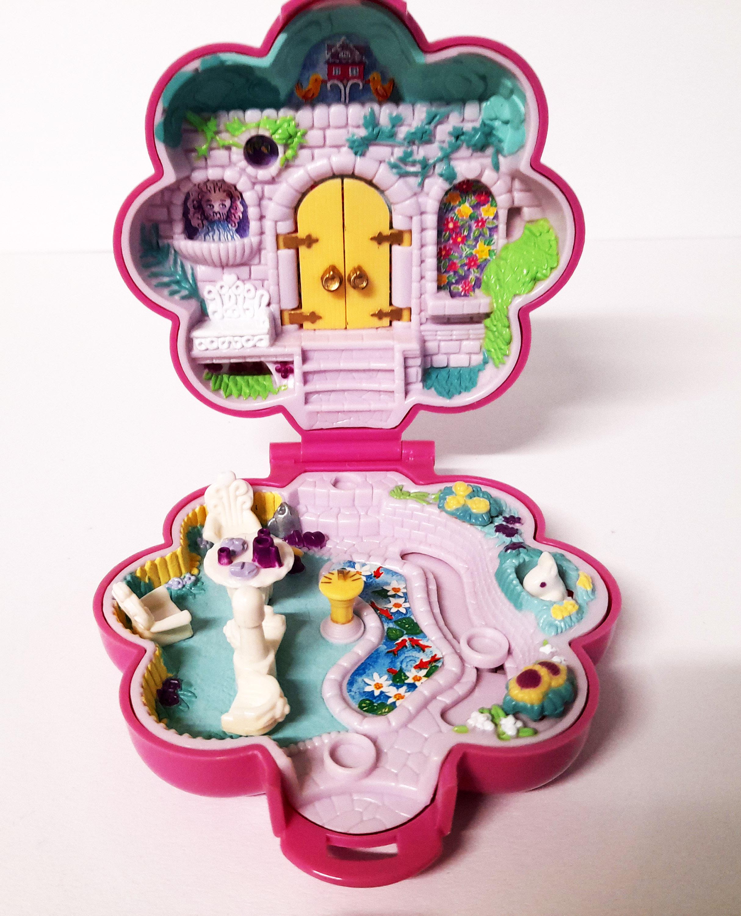 POLLY POCKET BLUEBIRD 1990 - Fleuriste Midge's Flower Shop - Pollypocket playset EUR 19,95 - FR POLLY POCKET BLUEBIRD 1990 - Fleuriste Midge's Flower Shop - Pollypocket playset EUR 19,95 - FR