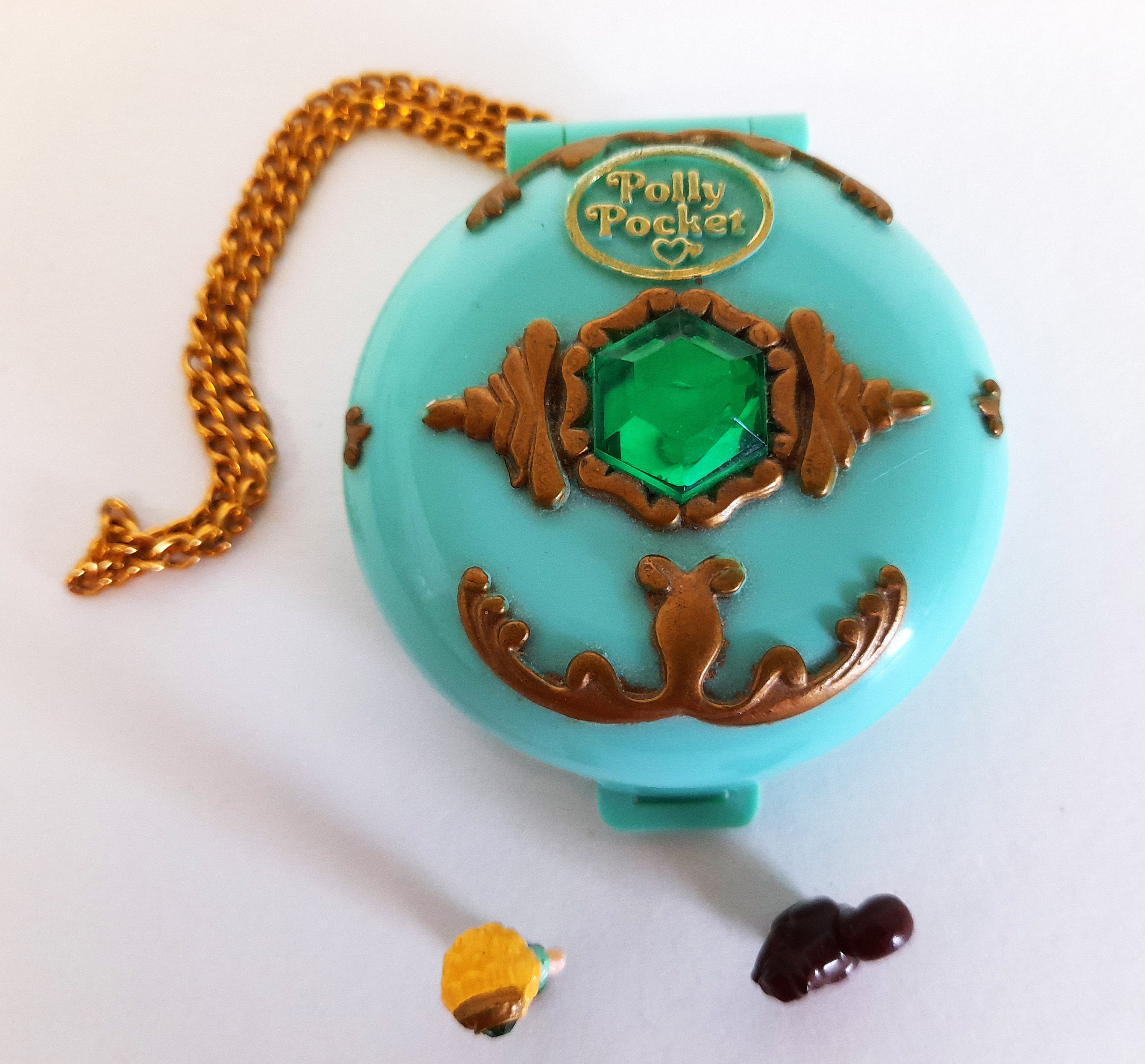 その他 Polly Pocket Keepsake Collection Jewelry Amazon.com: Polly Pocket Collector Compact with 2 Dolls