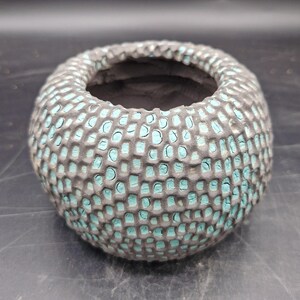 Maceta de gres negro esmaltado azul 12 cm. x 8 cm. pottery, succulent pot, cactus pot, bonsai pot, ceramic.
