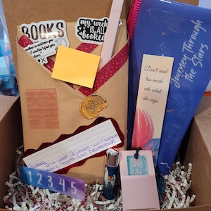 Book Box Mystery, Blind Date with a Book, Date with a Book, Gift for Book Lover, Gift for Reader, Bookish Gift, Pamper Gift