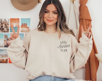 Cool Aunts Club Sweatshirt, Cool Aunts Hoodie, Favorite Aunt Sweater, Cool Aunt Gift from Niece, New Aunt Sweater, Funny Cool Aunt Crewneck