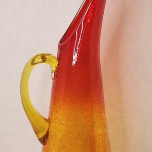 Vintage Kanawha Amberina Crackle Glas Stretch Swing Krug leuchtet unter UV Bild 3