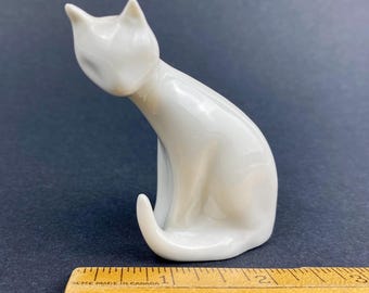 Royal Dux Porcelain White Seated Cat Siamese Figurine 3 in Vintage Collectible