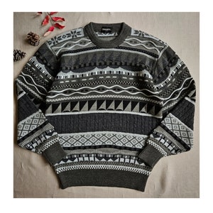 Vintage wool Coogi style crewneck sweater men, women/ dark grey textured 3D knit pullover