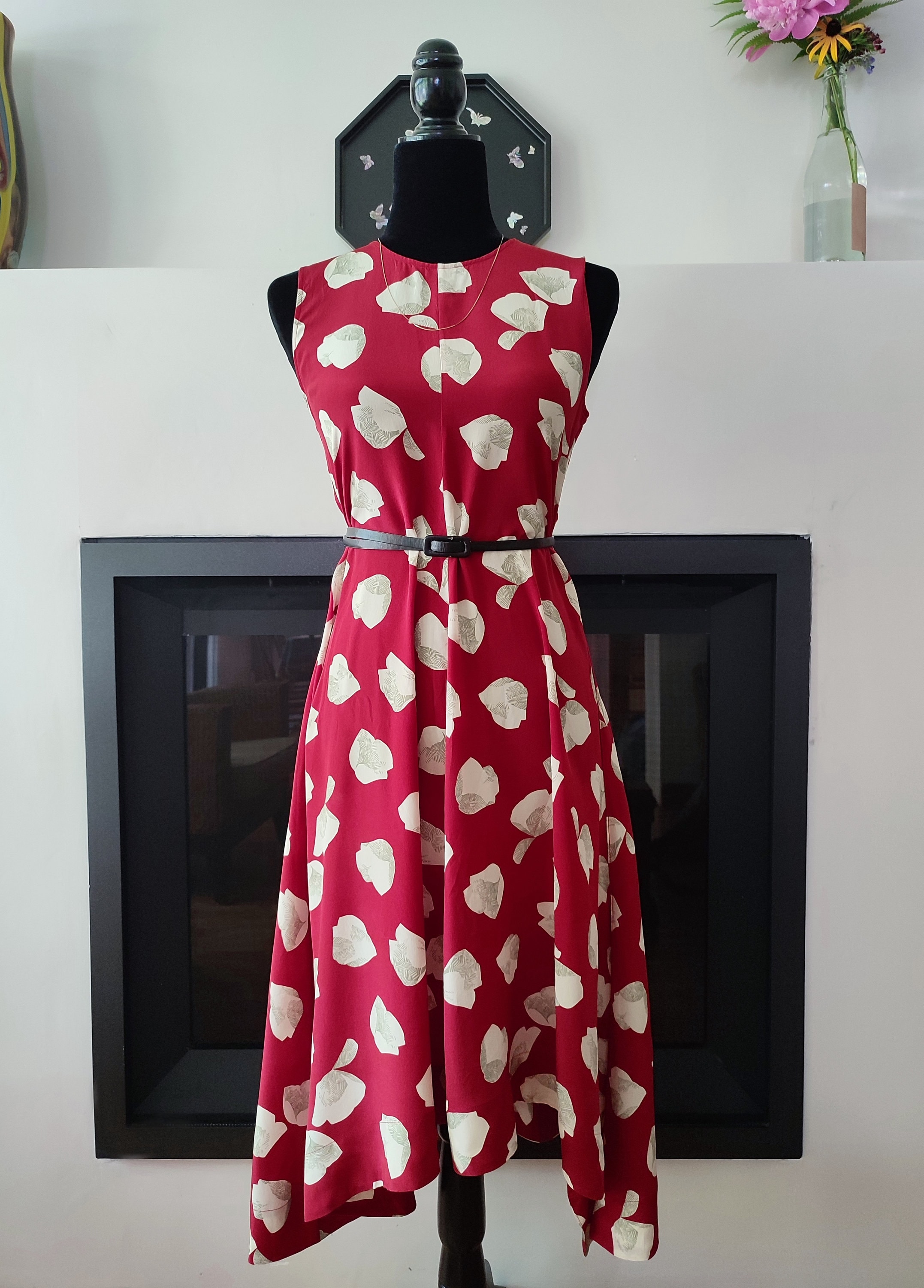 Silk Loose Fashion Temperament Red Sleeveless Vest A-Line Dress