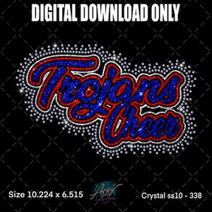 Könnte beinhalten: Ein digitaler Download-Grafik mit den Worten "Trojans Cheer" in blauem und rotem Glitzer, weiß umrandet und von funkelnden Strasssteinen umgeben. Der Text "DIGITAL DOWNLOAD ONLY" steht oben. Die Grafik misst 26 x 16,5 cm.
