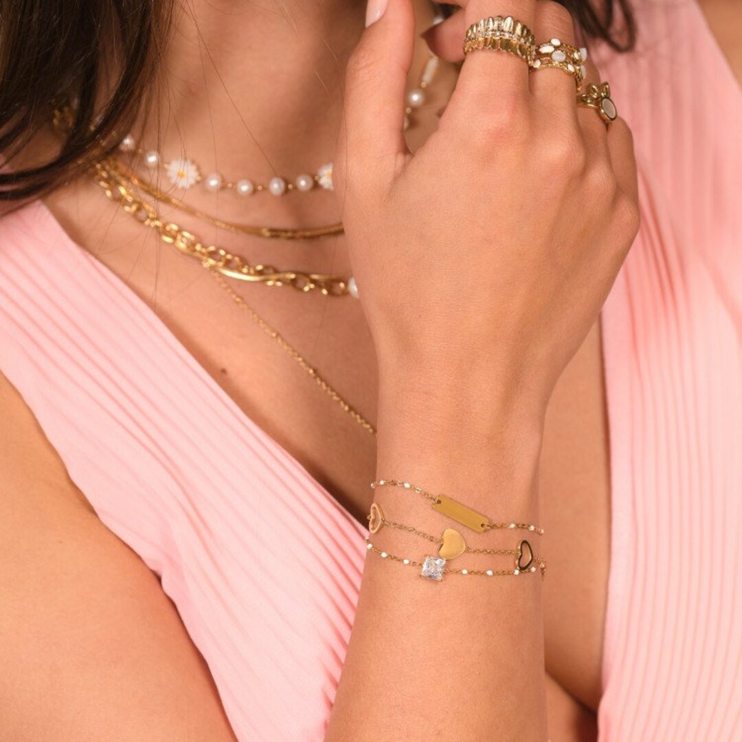 Other jewelry Louis Vuitton golden steel circular bracelet buckle accessory  LV logo ref.408187 - Joli Closet