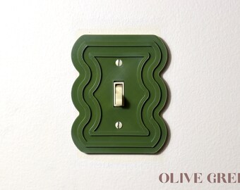 Wavy Line Patterned Light Switch Plate Cover