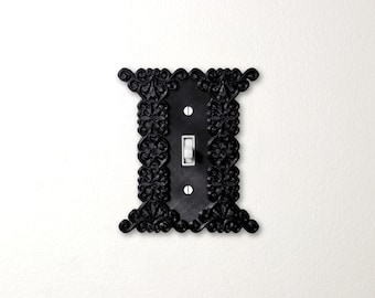 Gothic Victorian Light Switch Cover Plate, Spooky Classic Frame Wall Plate, 3D Printed