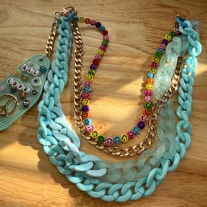 Colorful Chunky Chain Necklace  16” Statement Bag Chain with Smiley Beads, Gold & Acrylic Links | Retro Y2K Style | Handmade Junk KeyChain