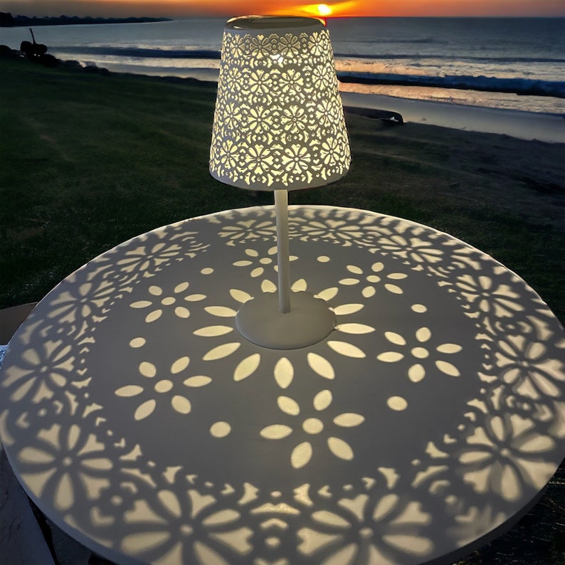 Table lamp/ solar lamp/ solar lantern image 1