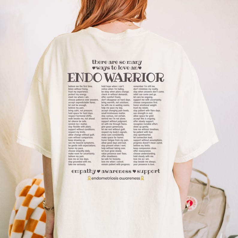 Ways To Love An Endo Warrior Shirt Endometriose Awareness Tshirt Endometriose Merch Shirt Niet alleen menstruatiepijn Endometriose geschenken Ivory