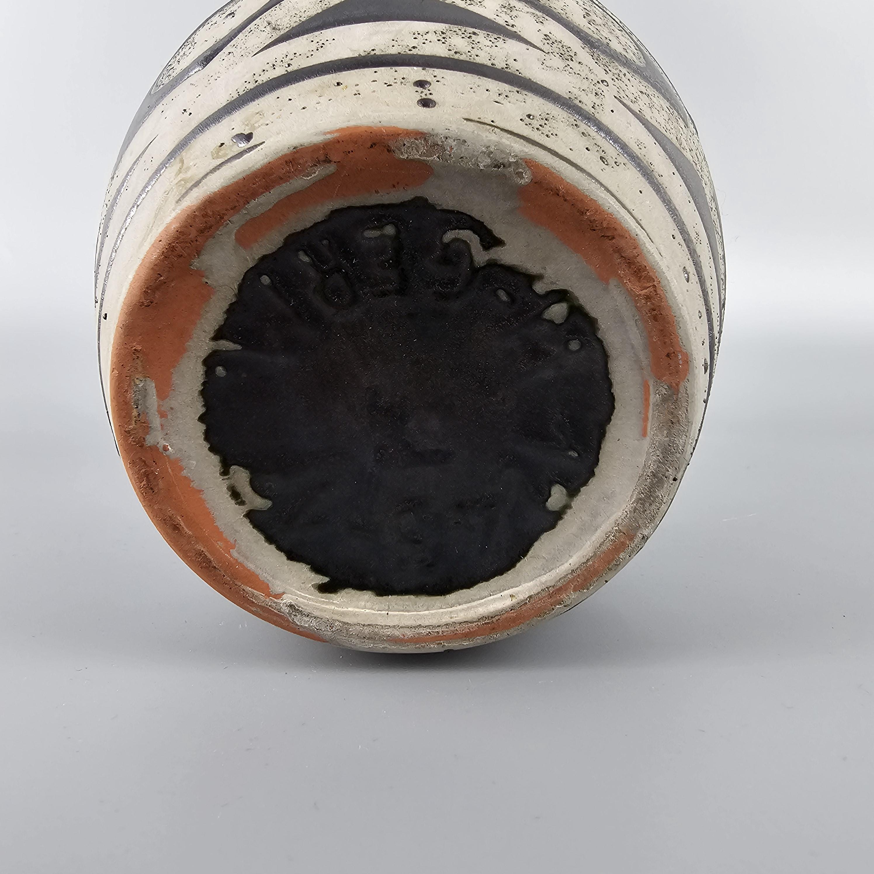 ヴィンテージの西ドイツの Fat Lava 花瓶。 Carstens Tonnieshof