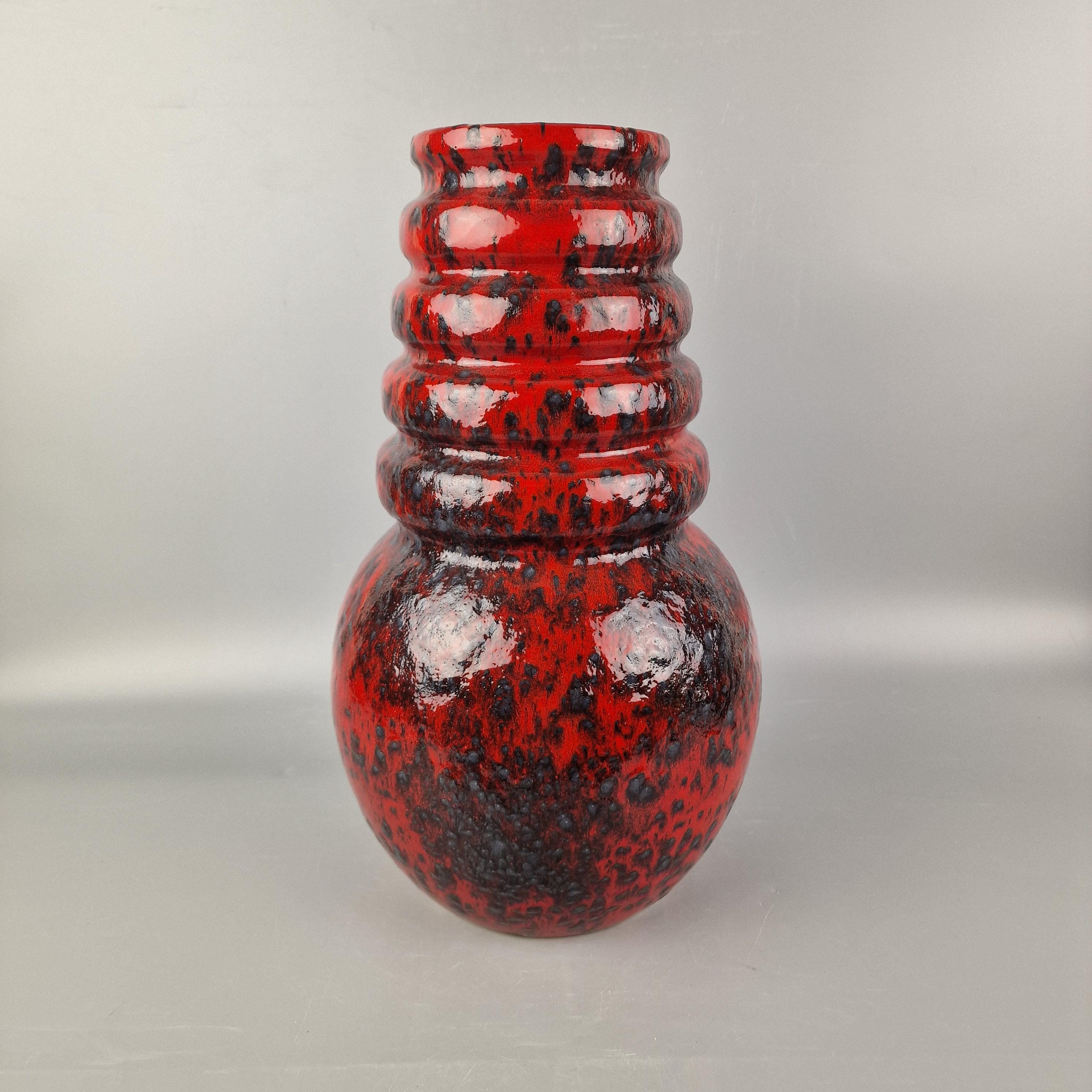Vintage West German Fat Lava Vase. Scheurich, Form Number 269-40