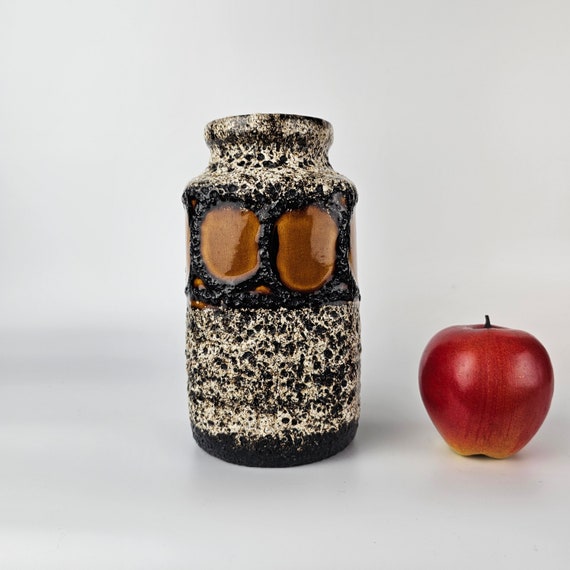 WestGermany fatlava by ruscha ルシャ　西ドイツ Vintage West German Fat Lava Vase Made by Ruscha. Shape