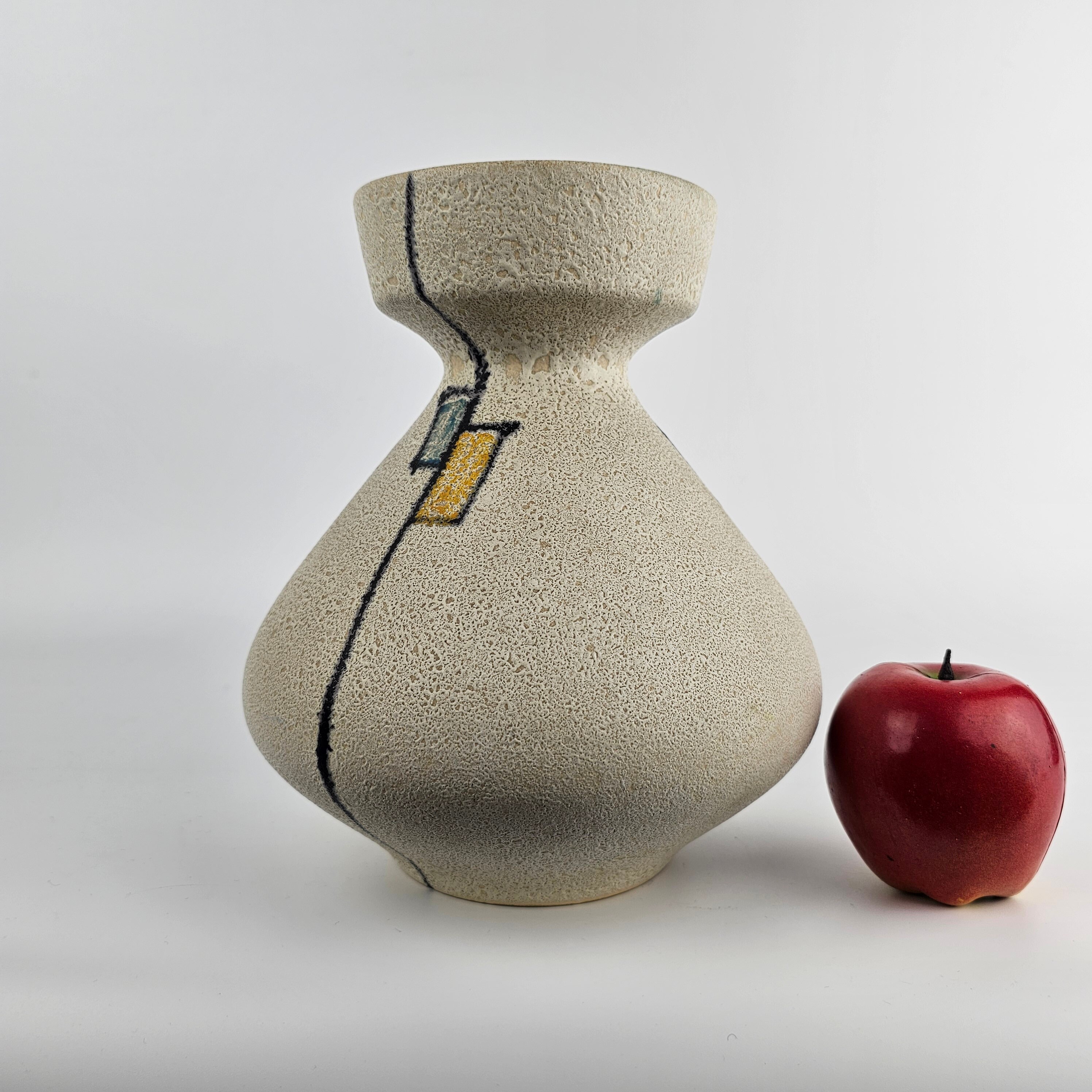 西ドイツのウエベラッカー / U-Keramik によるファットラバの