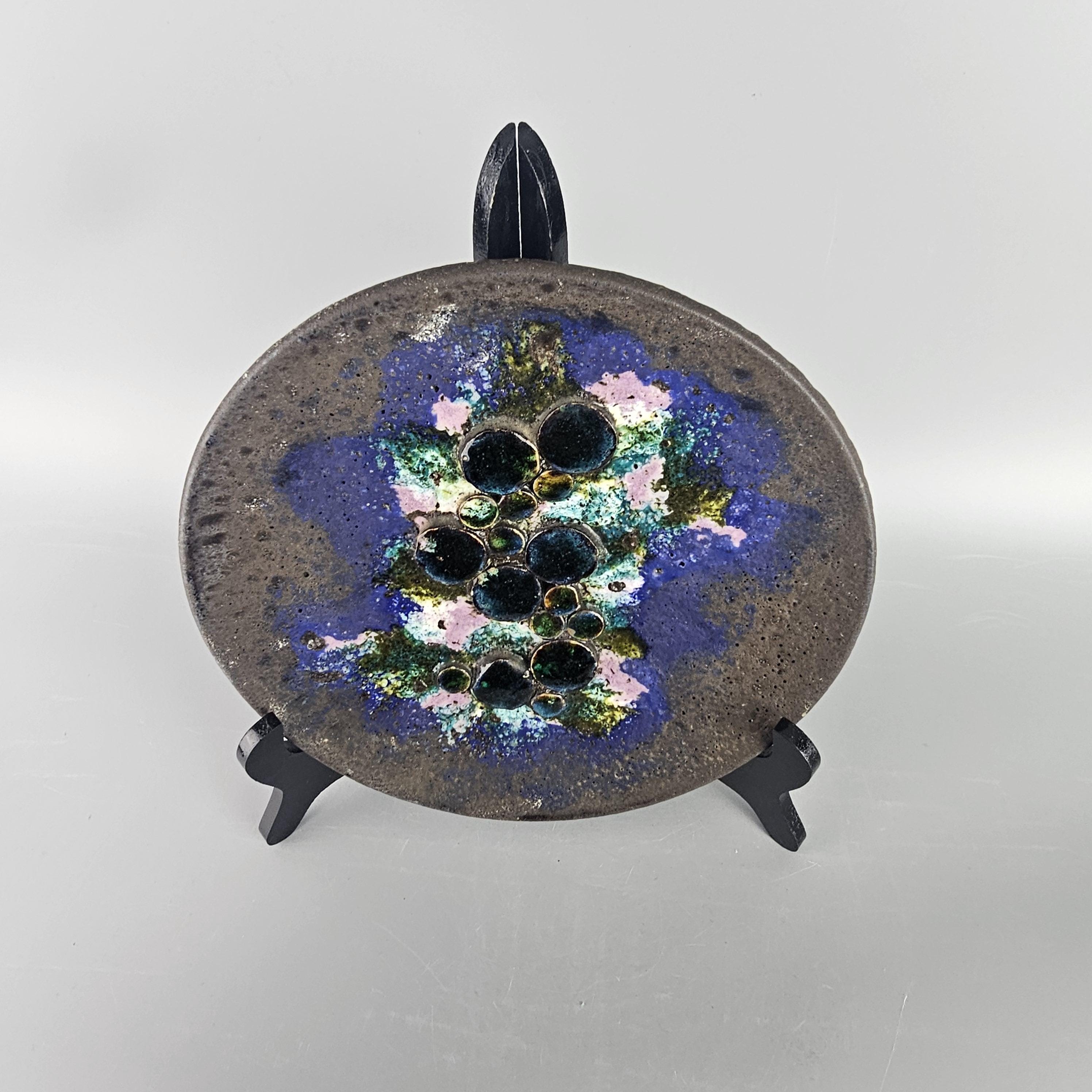 工芸品 Vintage Ruscha Fat Lava Wall Plate Vintage West German Fat Lava Wall Plate Made by Ruscha. Colors