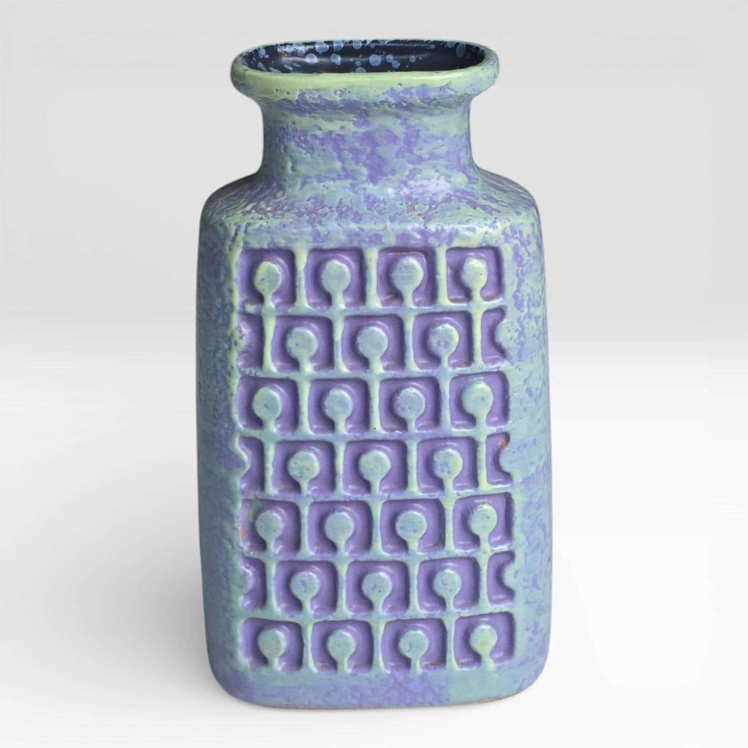 セール East Germany Fat Lava by VEB ヴィンテージ Vintage East German Fat Lava Vase. VEB Haldensleben, Form Number