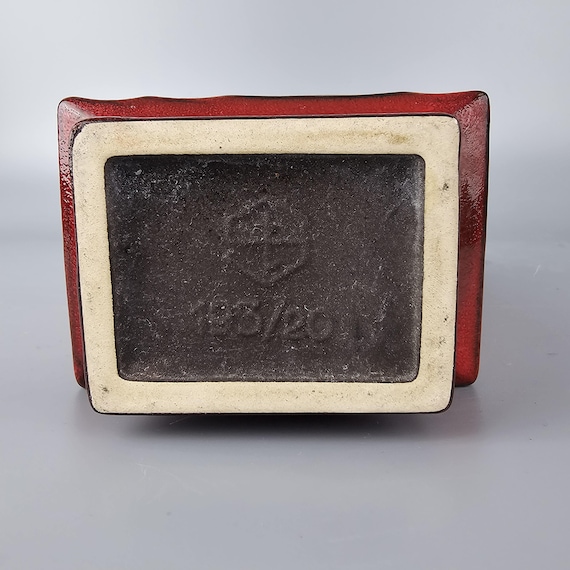 ビンテージの西ドイツの Fat Lava 花瓶。 Steuler、フォーム番号 193