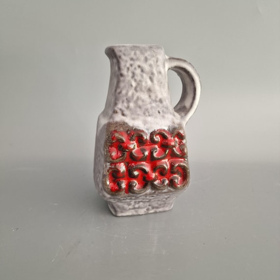 Bay Keramik社製のヴィンテージ西ドイツ製ファットラバ花瓶。モデル