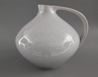 Vintage West German Fat Lava vase made by Ruscha. Shape number 315. Colors: white. WGP / MCM / 1960 / 1970. Designed by Kurt Tschorner