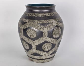 Vintage West German Fat Lava Vase, Possibly Made by Kubicek. Model