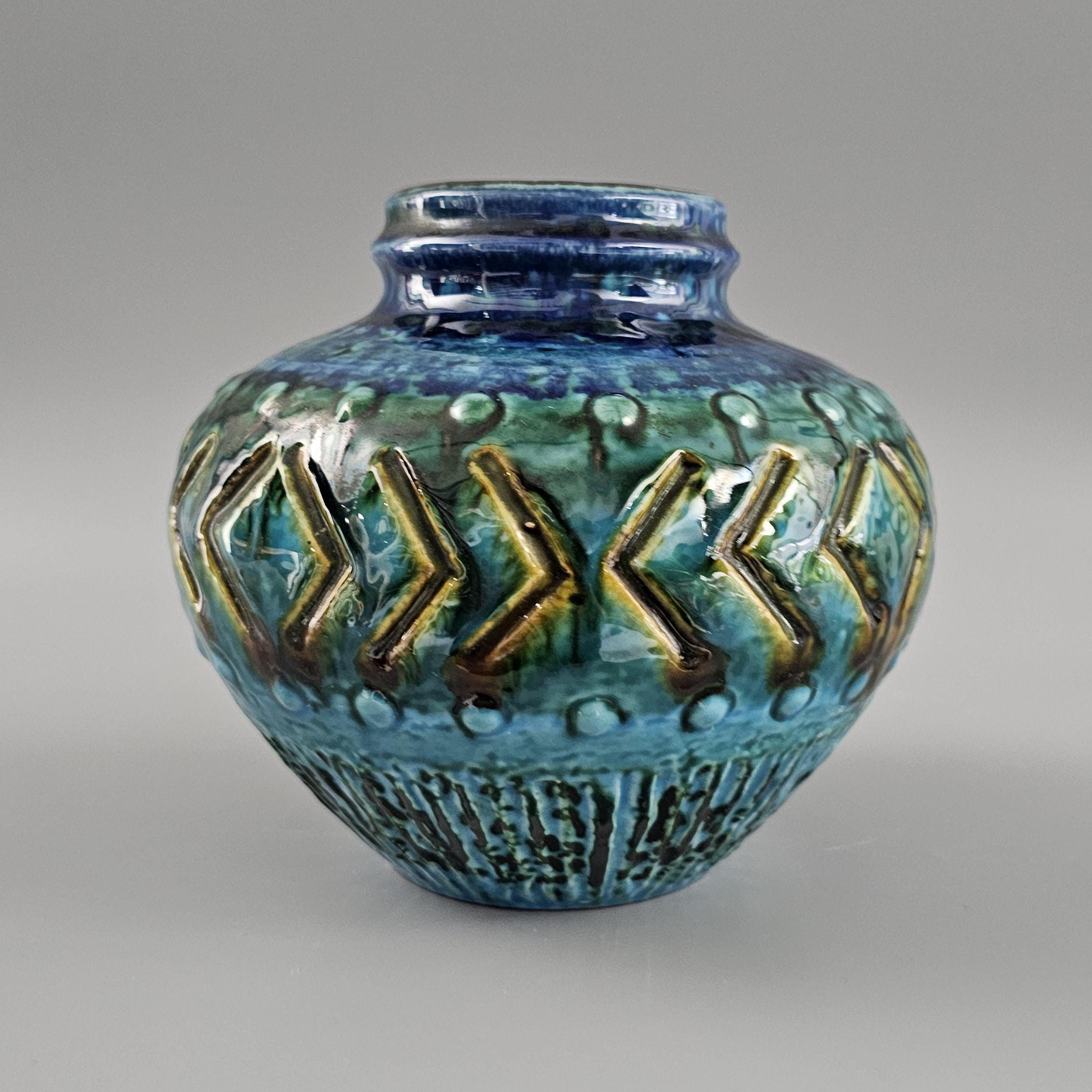 Vintage West German Fat Lava Vase. Carstens Tonnieshof, Form