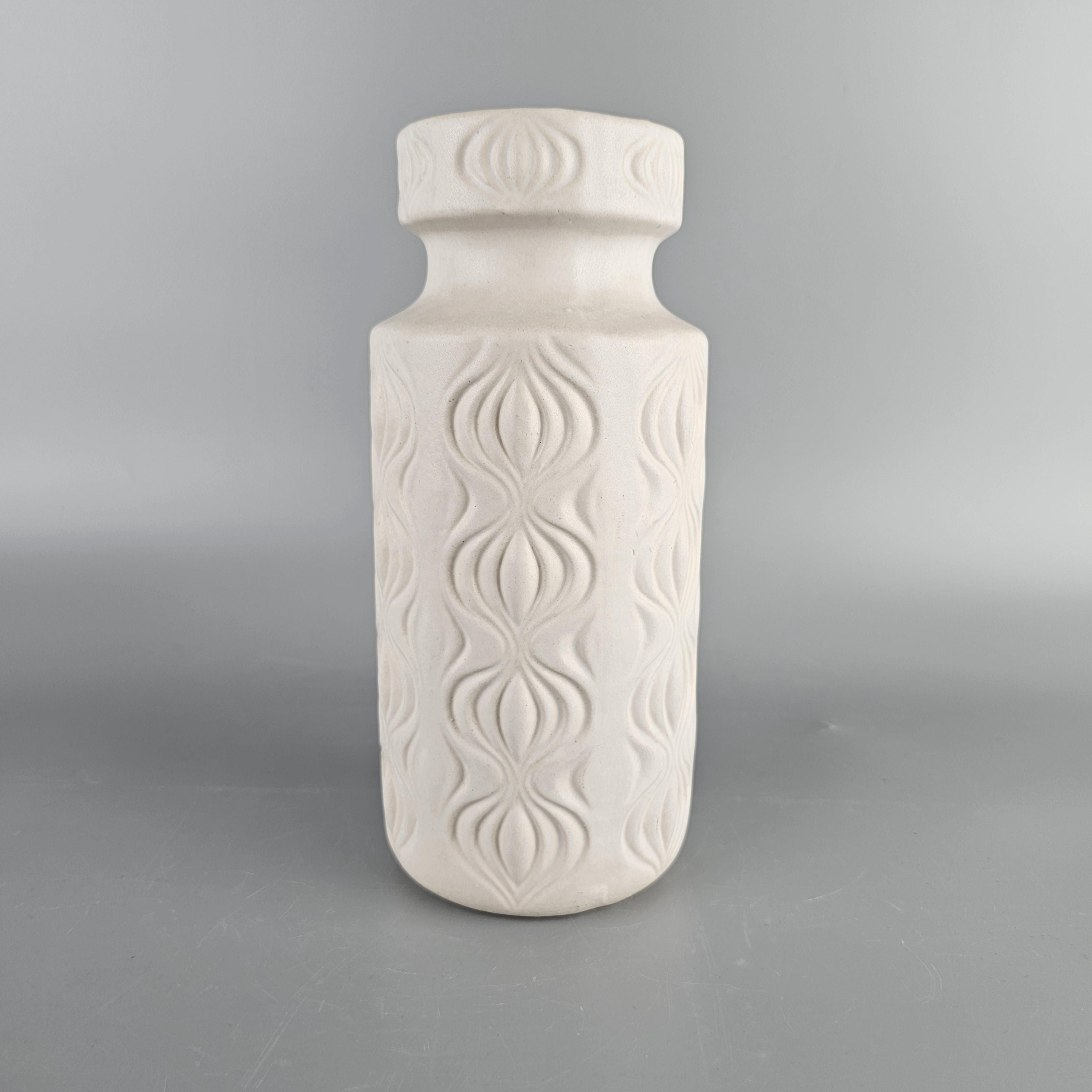 Vintage West German Fat Lava Vase. Scheurich, Form Number 285-23
