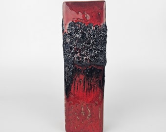 A West German Fat Lava vase by Kreutz. The vase is numbered: 423.