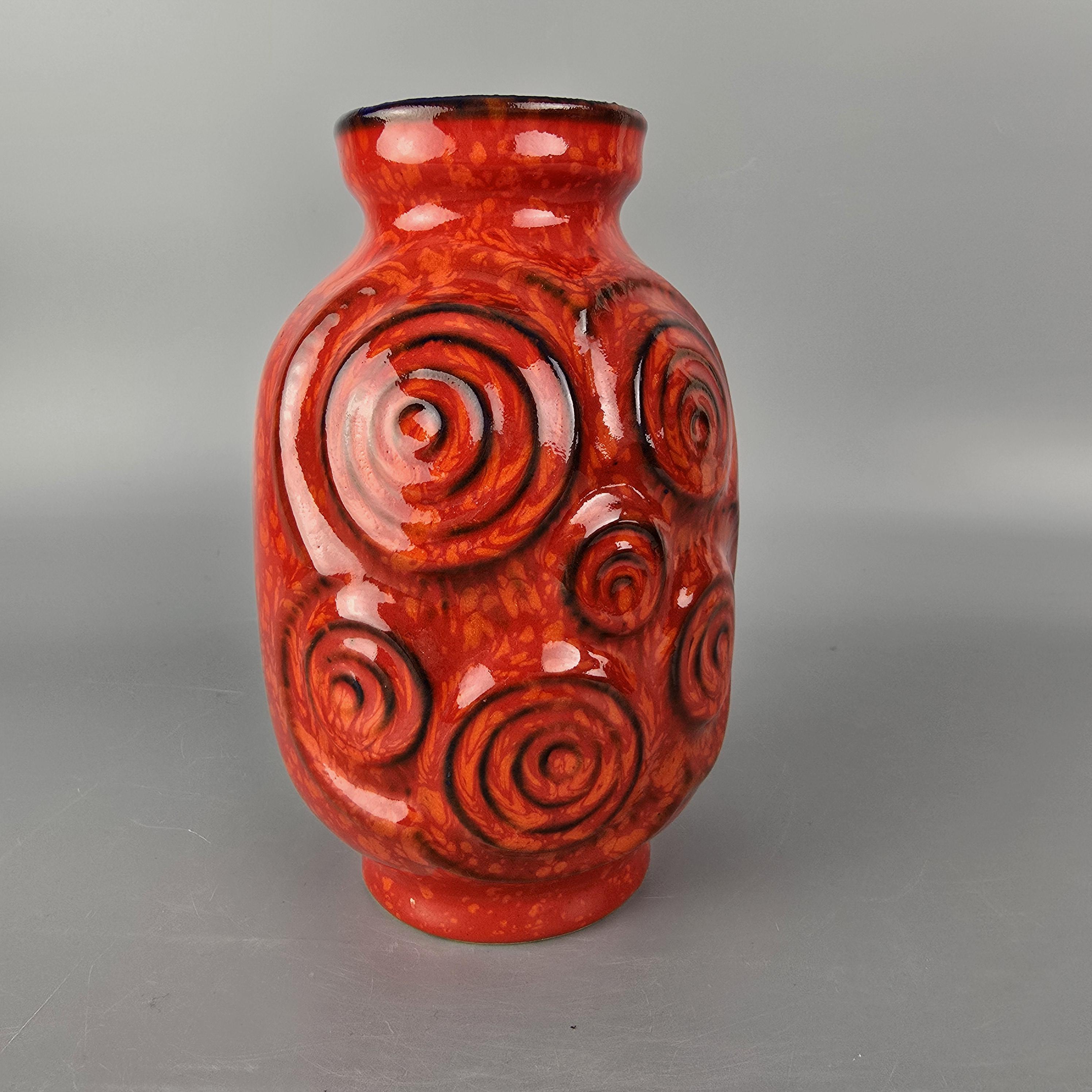 Vintage West German Fat Lava Vase. Bay Keramik, Form Number 84 20