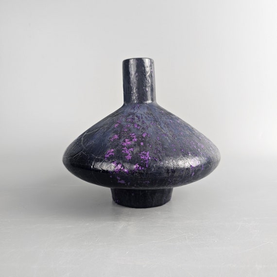 A Very Rare Vintage West German Fat Lava UFO Vase Made by Otto