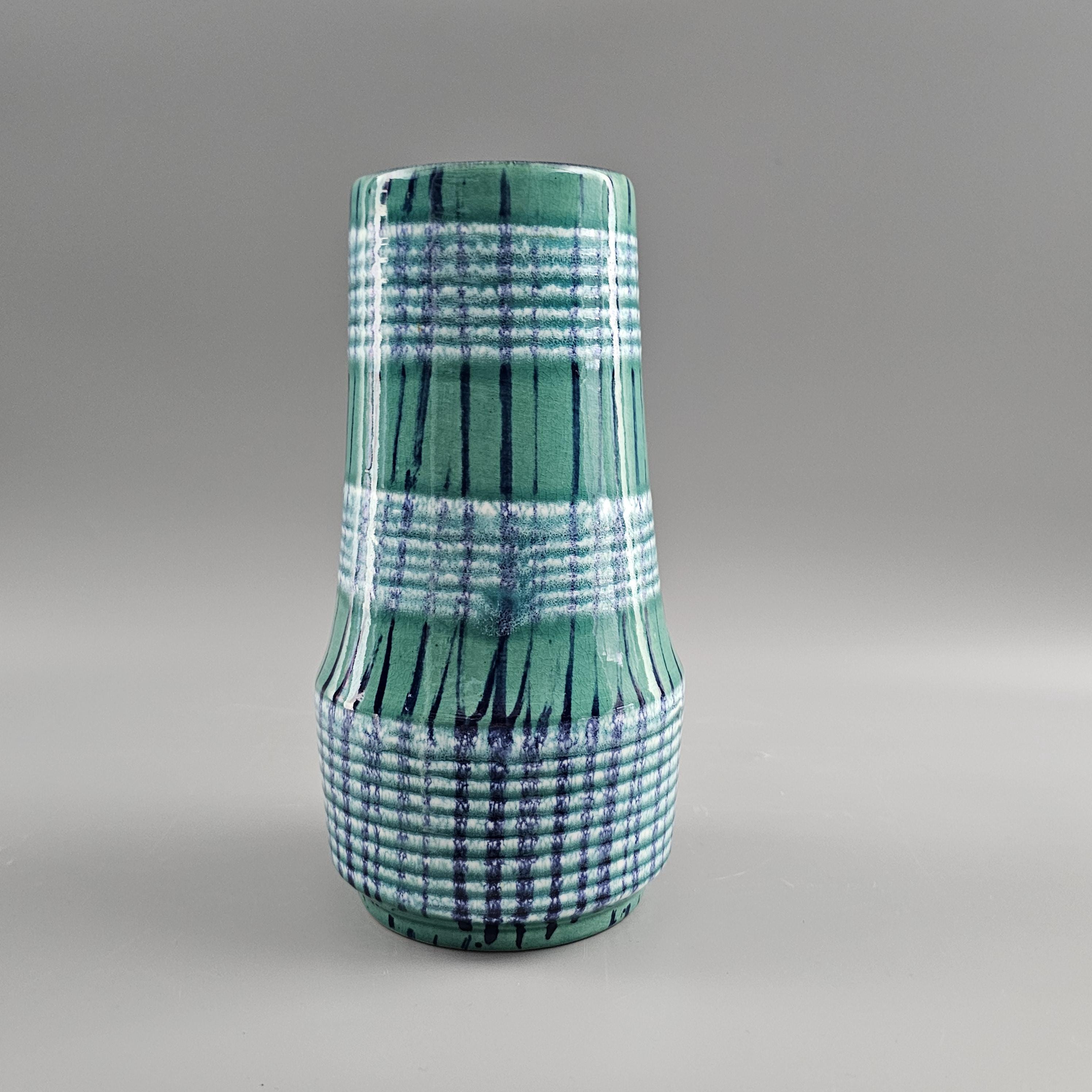 Vintage West German Fat Lava Vase. Scheurich, Model Number 529-25