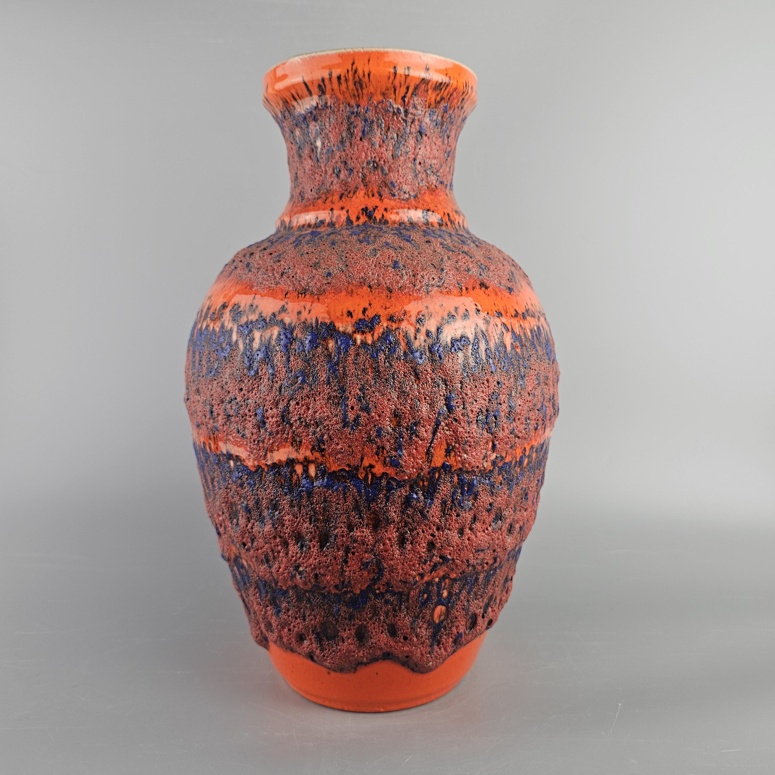 Bay Keramik 社製の XL ヴィンテージ西ドイツ Fat Lava 花瓶。形状番号