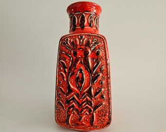 A West German Fat Lava vase by Bay Keramik. The vase is numbered: 96 20. Decor "Upsala".