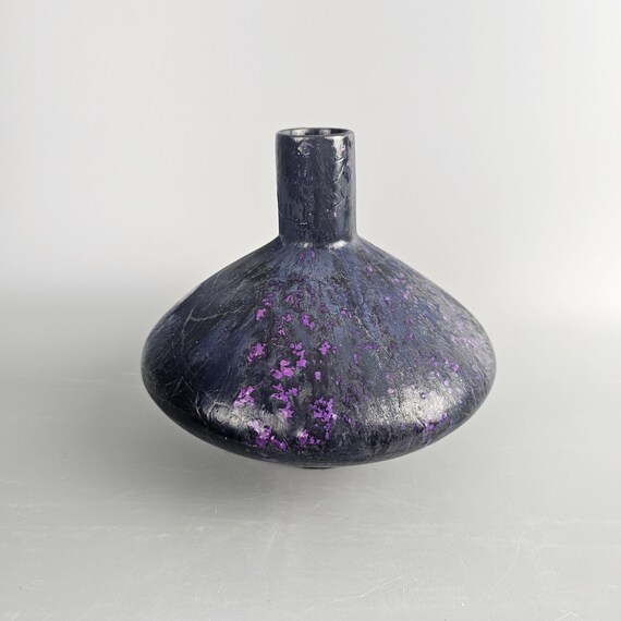 A Very Rare Vintage West German Fat Lava UFO Vase Made by Otto
