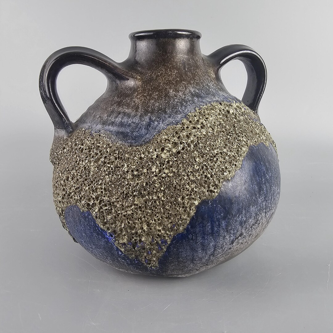 Carstens Tonnieshof 社製の西ドイツのビンテージ Fat Lava 花瓶。色